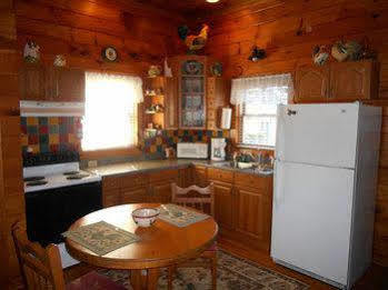 Azalea Inn Bed And Breakfast بانير إلك المظهر الخارجي الصورة